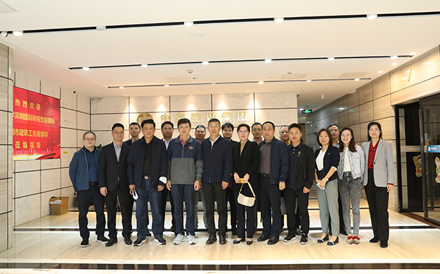 深圳市建筑工务署、清华大学深圳国际研究生院一行莅临德信网页版指导工作